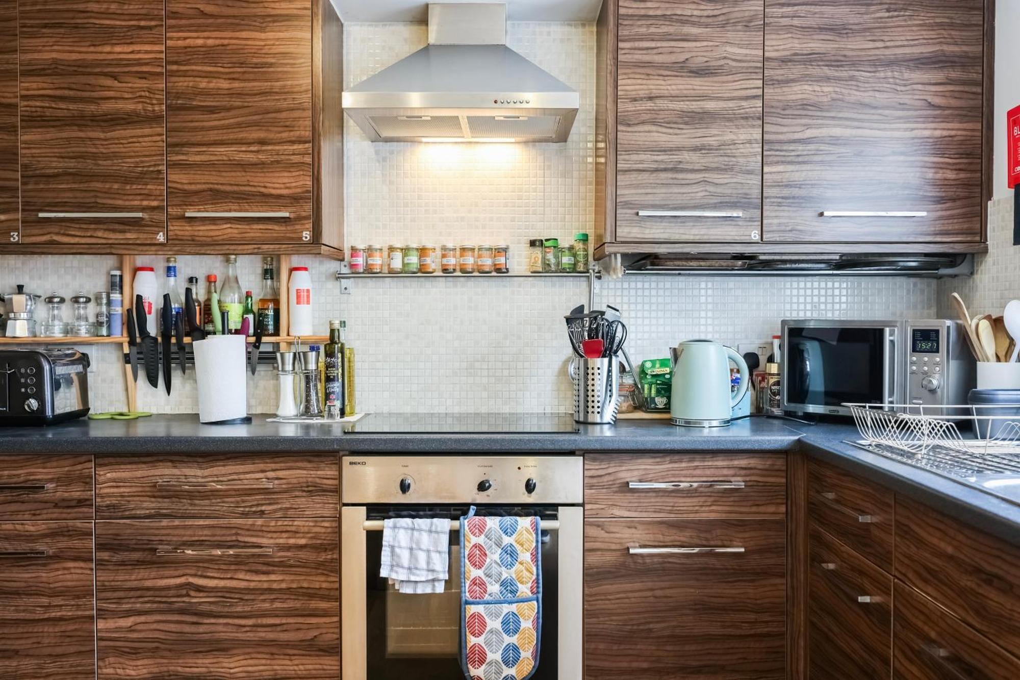 Lovely One Bedroom Ensuite Appartamento Londra